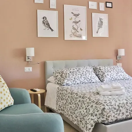 Oda ve Kahvaltı Su Giardinu